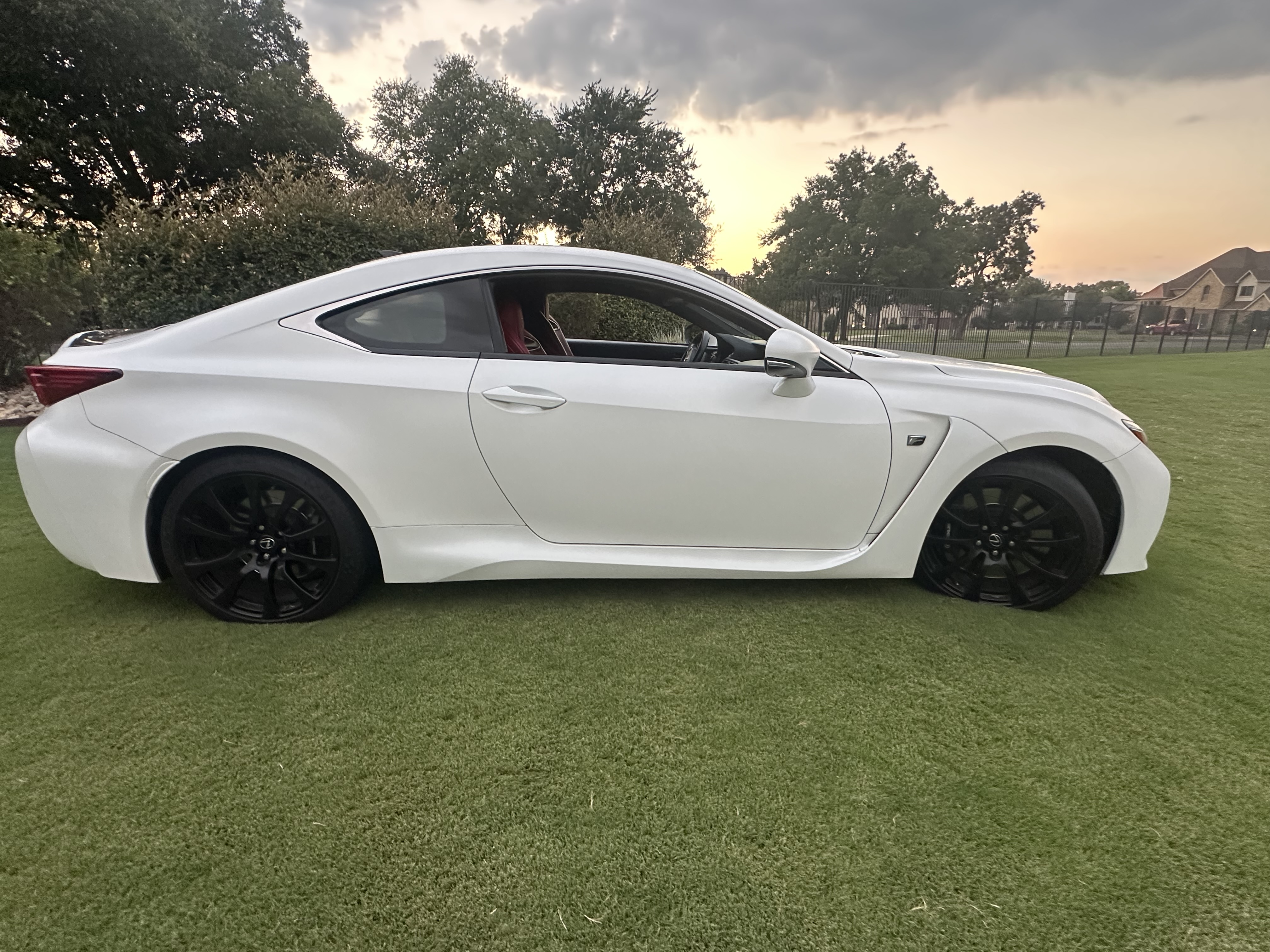 Used 2015 Lexus RC F w/ Performance Package RWD image 5