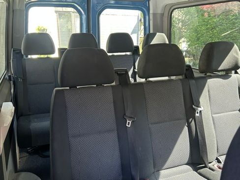 Used 2013 Mercedes-Benz Sprinter 2500 image 9