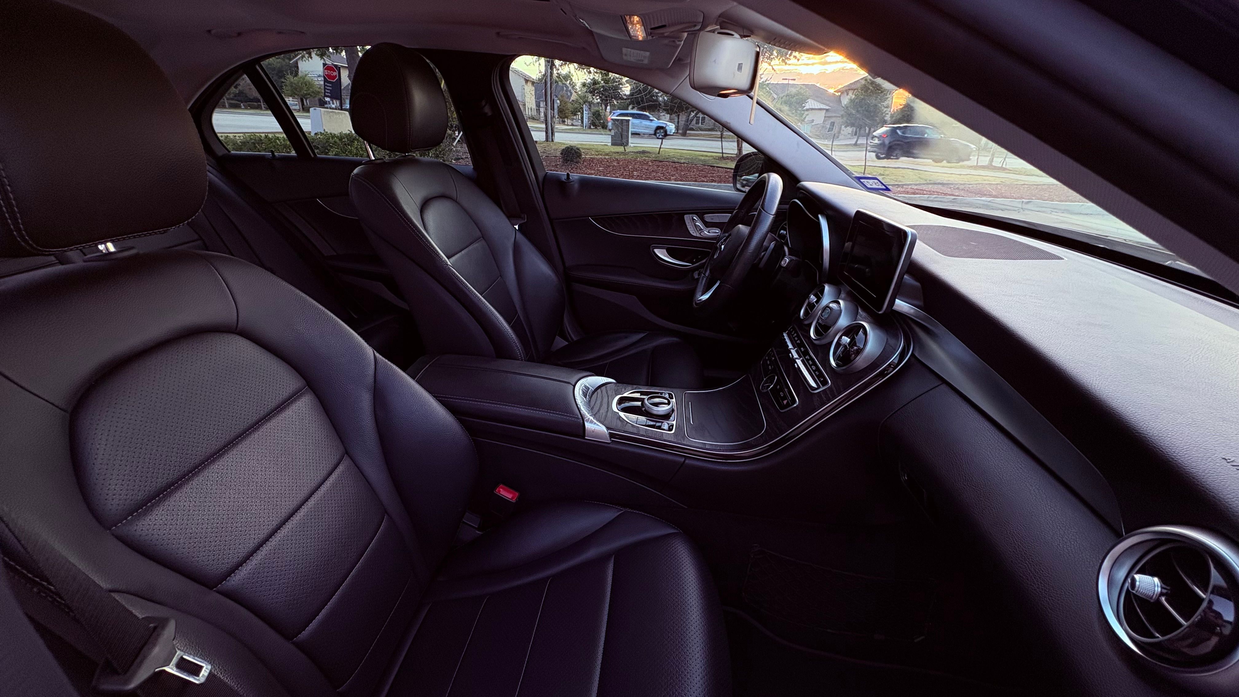 Used 2017 Mercedes-Benz C 300 Sedan image 14