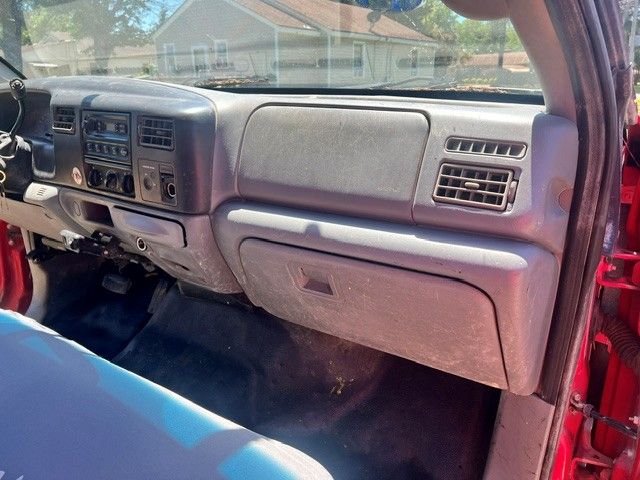 Used 2003 Ford F450 2WD Regular Cab Super Duty image 13