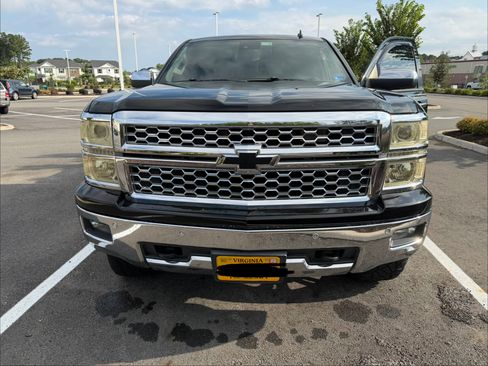 Used 2014 Chevrolet Silverado 1500 LTZ Z71 w/ LTZ Plus Package AWD/4WD image 2