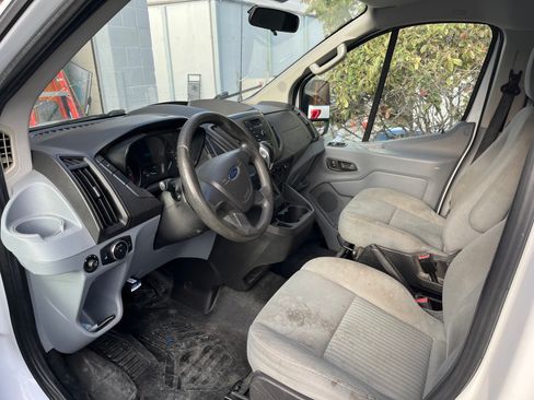 Used 2015 Ford Transit 250 130 Low Roof image 6