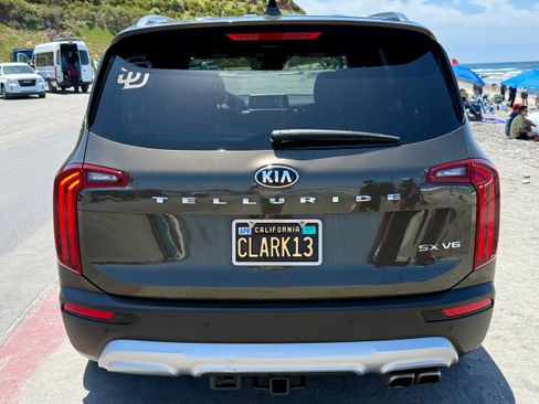 Used 2020 Kia Telluride SX w/ Towing Package FWD image 6