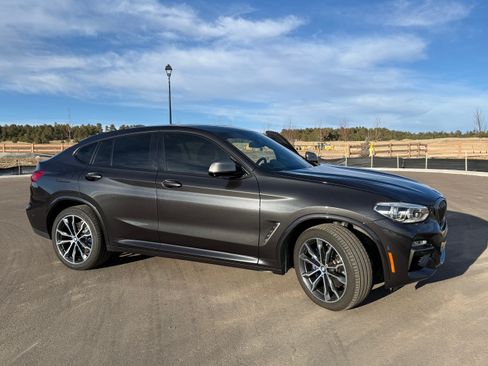 Used 2019 BMW X4 M40i image 1