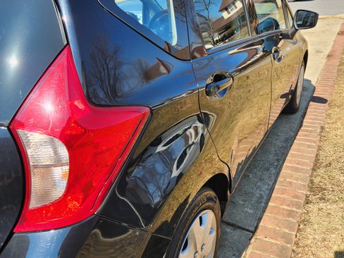 Used 2016 Nissan Versa Note SV image 11