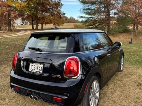 Used 2020 MINI Cooper S image 4
