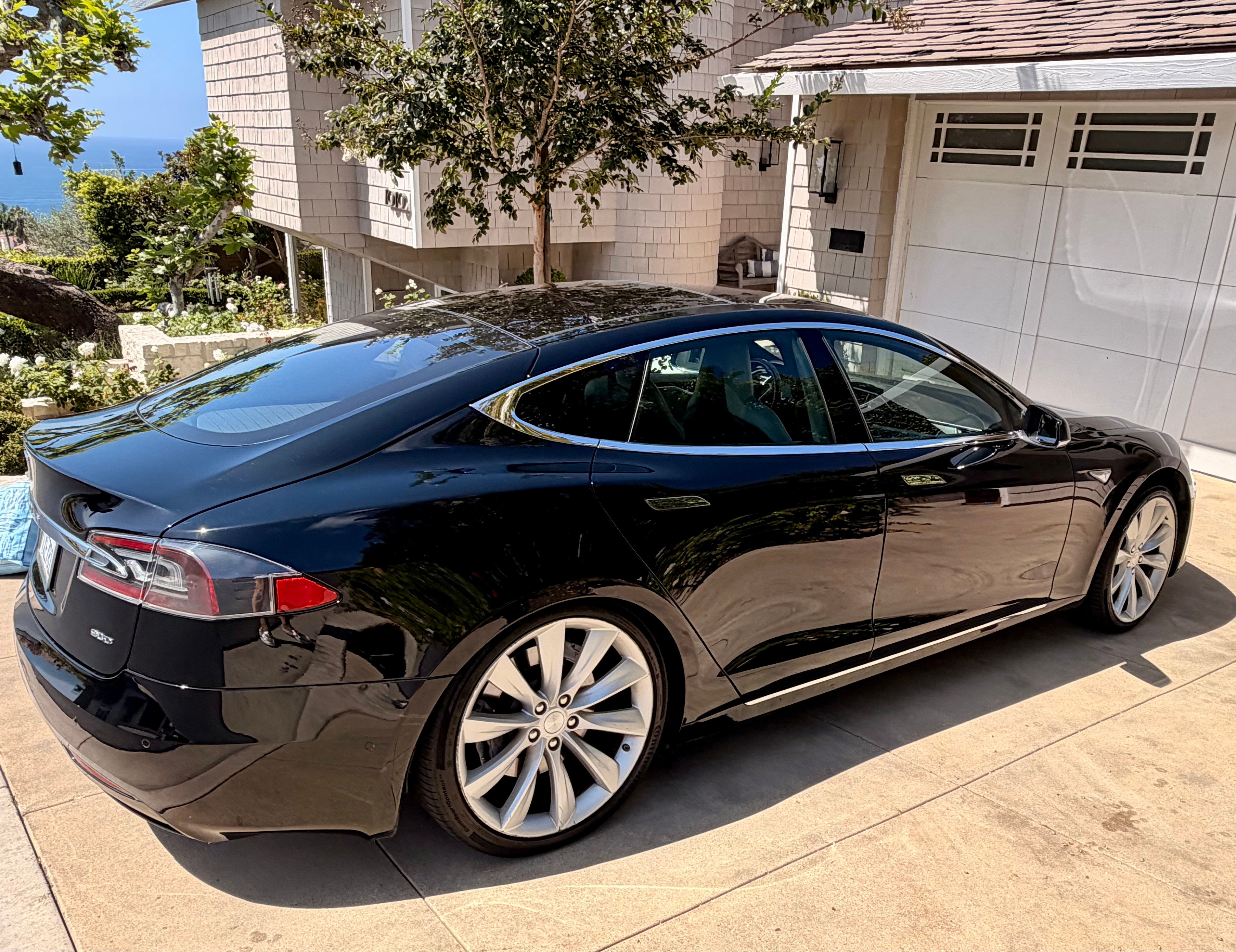 Used 2016 Tesla Model S 90D AWD/4WD image 14