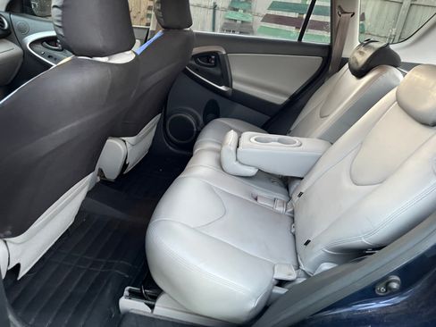 Used 2007 Toyota RAV4 Limited FWD image 11