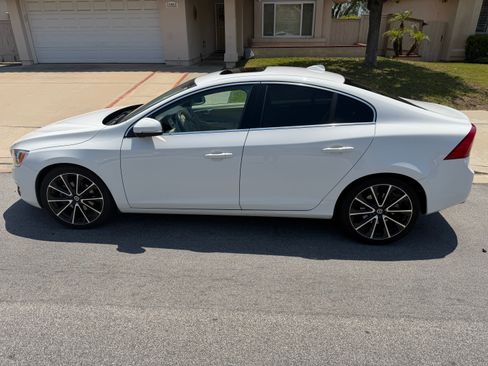 Used 2016 Volvo S60 T5 Premier w/ Convenience Package FWD image 1