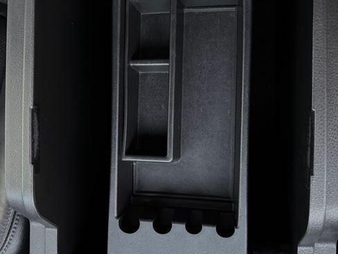 Used 2016 Ford F250 Lariat w/ Lariat Ultimate Package image 17