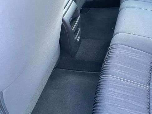 Used 2018 Nissan Sentra SV image 29