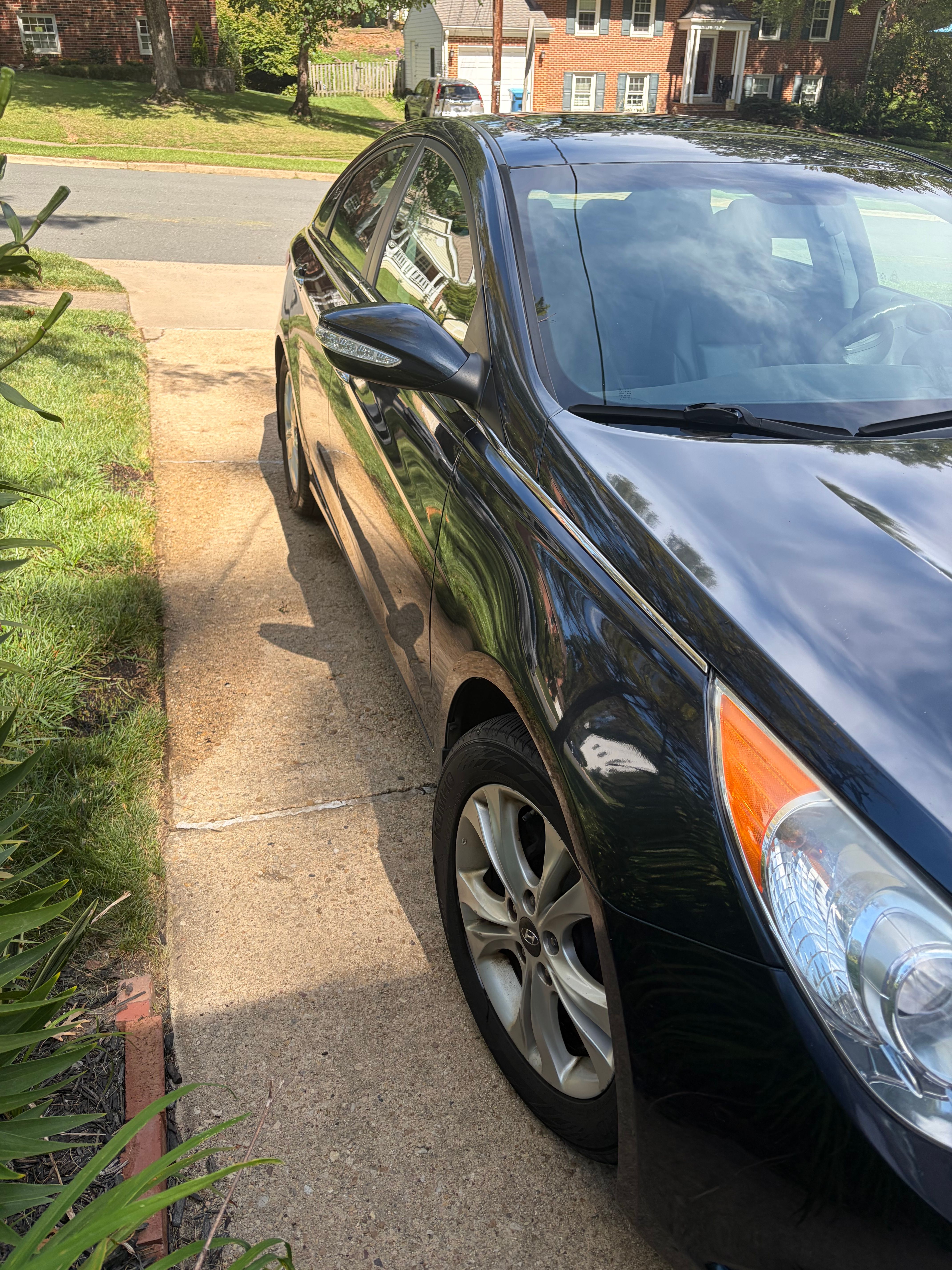 Used 2011 Hyundai Sonata Limited w/ Navigation Pkg 5 FWD image 13