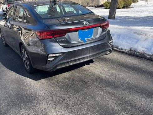 Used 2019 Kia Forte LXS image 4