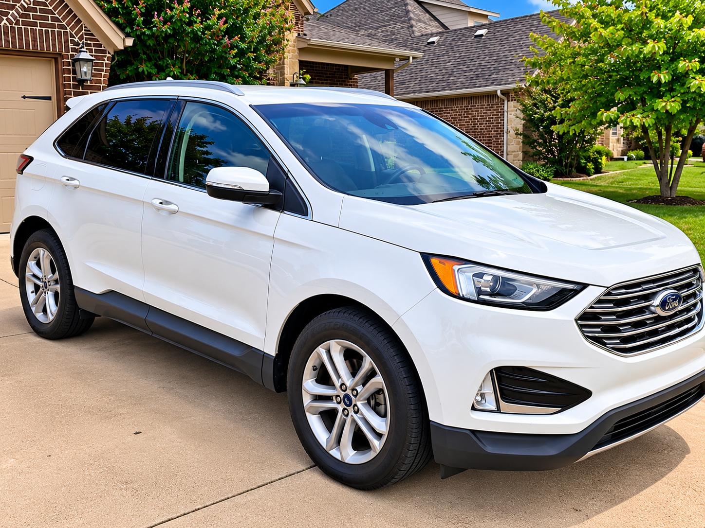 Used 2019 Ford Edge SEL w/ Equipment Group 201A FWD image 5