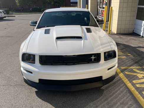 Used 2007 Ford Mustang GT image 4