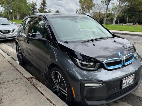 Used 2020 BMW i3 w/ Range Extender image 2