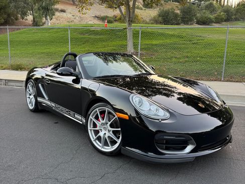 Used 2011 Porsche Boxster Spyder image 2