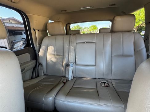 Used 2014 Chevrolet Tahoe LT image 4