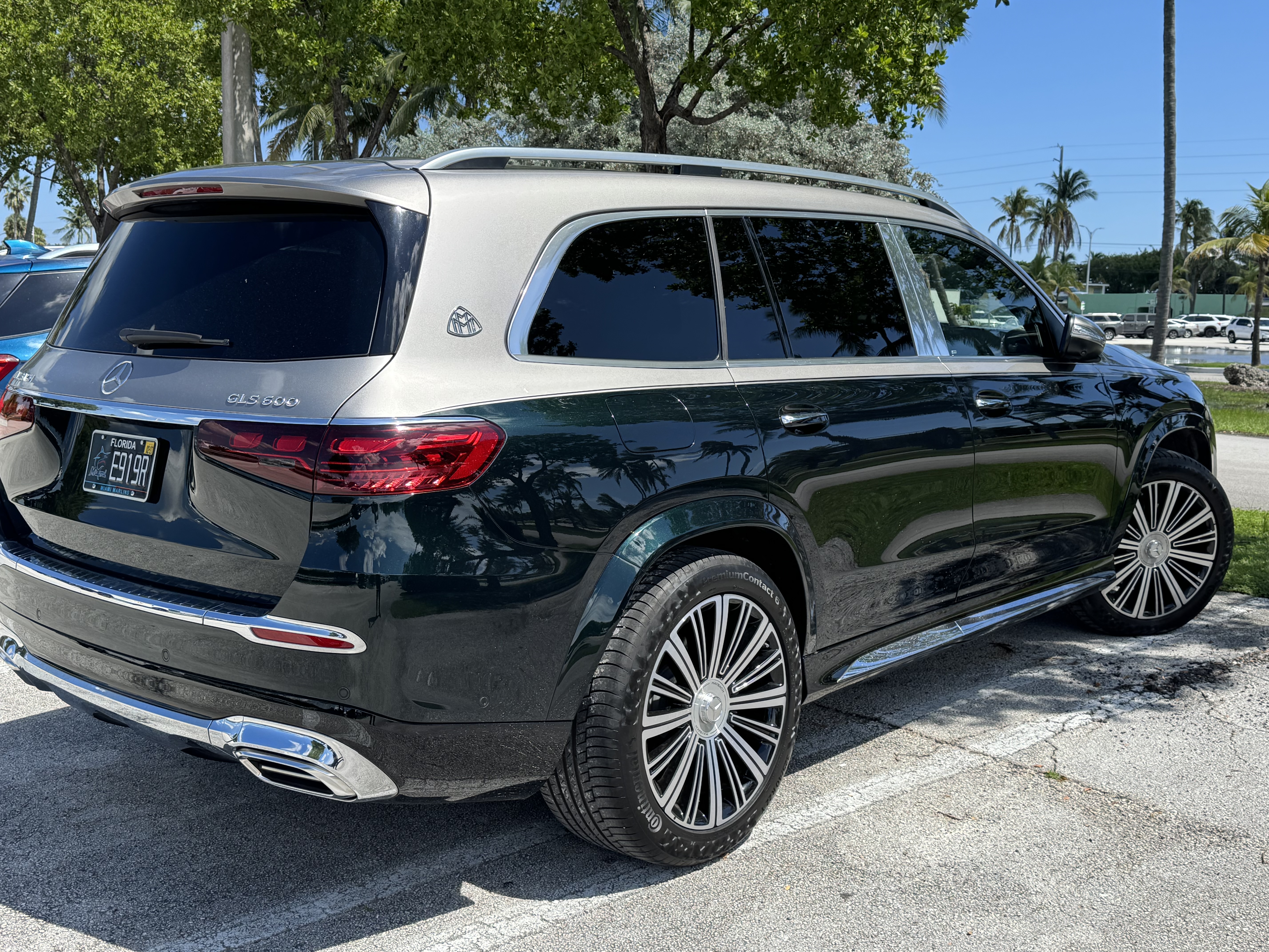 Used 2024 Mercedes-Benz Maybach GLS 600 4MATIC image 4
