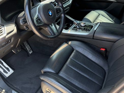 Used 2022 BMW X5 M50i w/ Executive Package AWD/4WD image 8