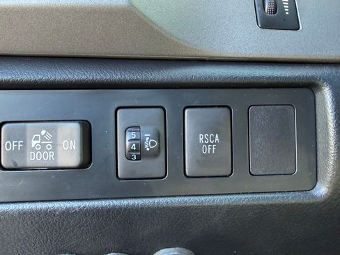 Used 2012 Toyota Tundra 4x4 Regular Cab w/ TRD Off-Road Pkg image 14