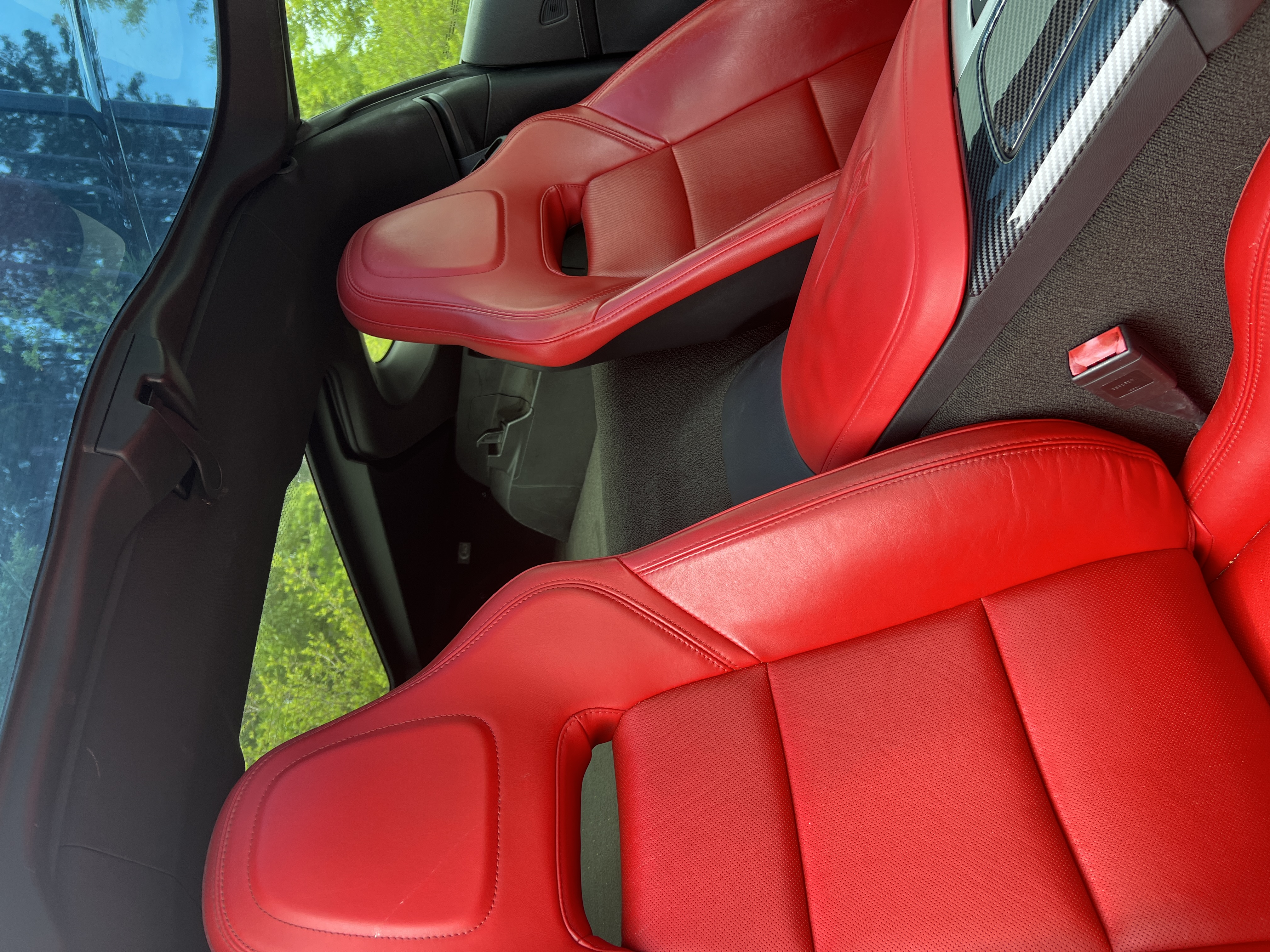 Used 2015 Chevrolet Corvette Stingray Coupe w/ Battery Protection Package RWD image 15