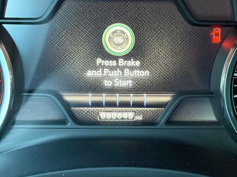 Used 2022 RAM 2500 Laramie w/ Night Edition AWD/4WD image 22