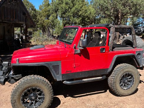 Used 2005 Jeep Wrangler Sport w/ Security Group AWD/4WD image 9