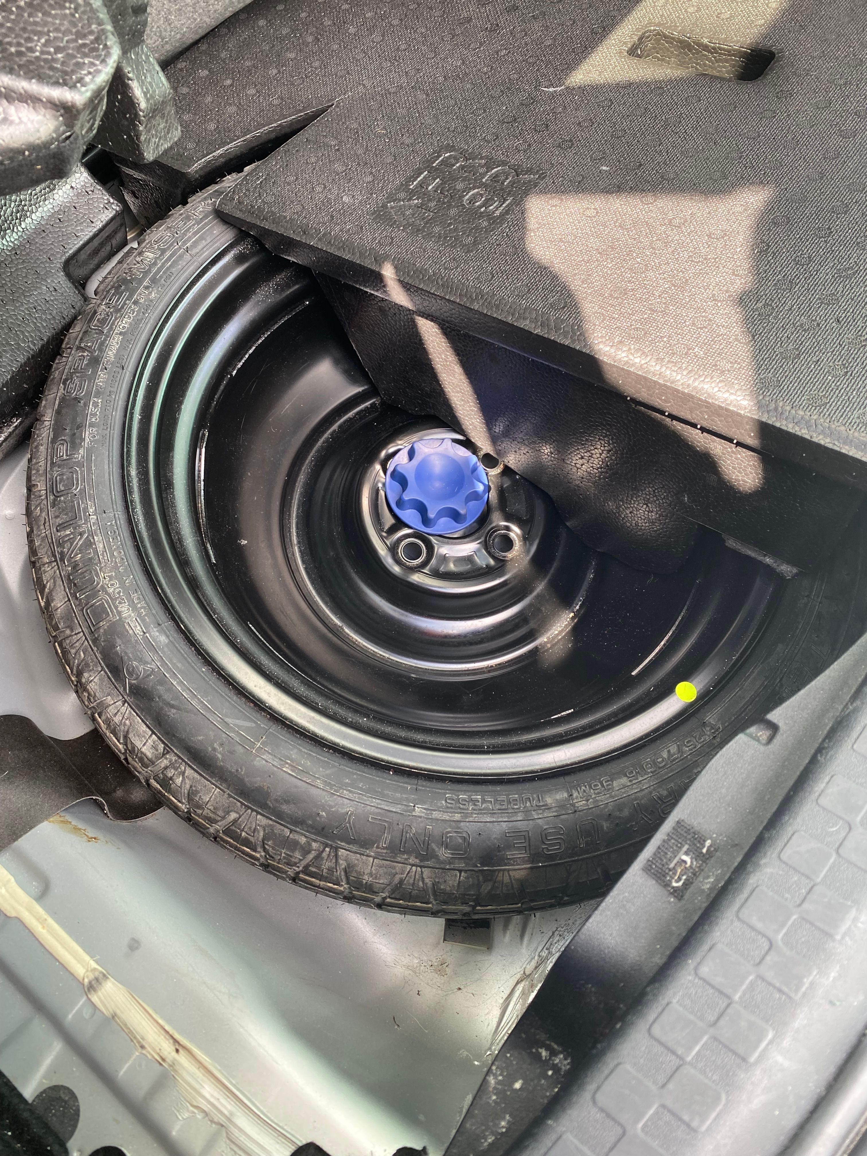 Used 2015 Toyota Prius C FWD image 10