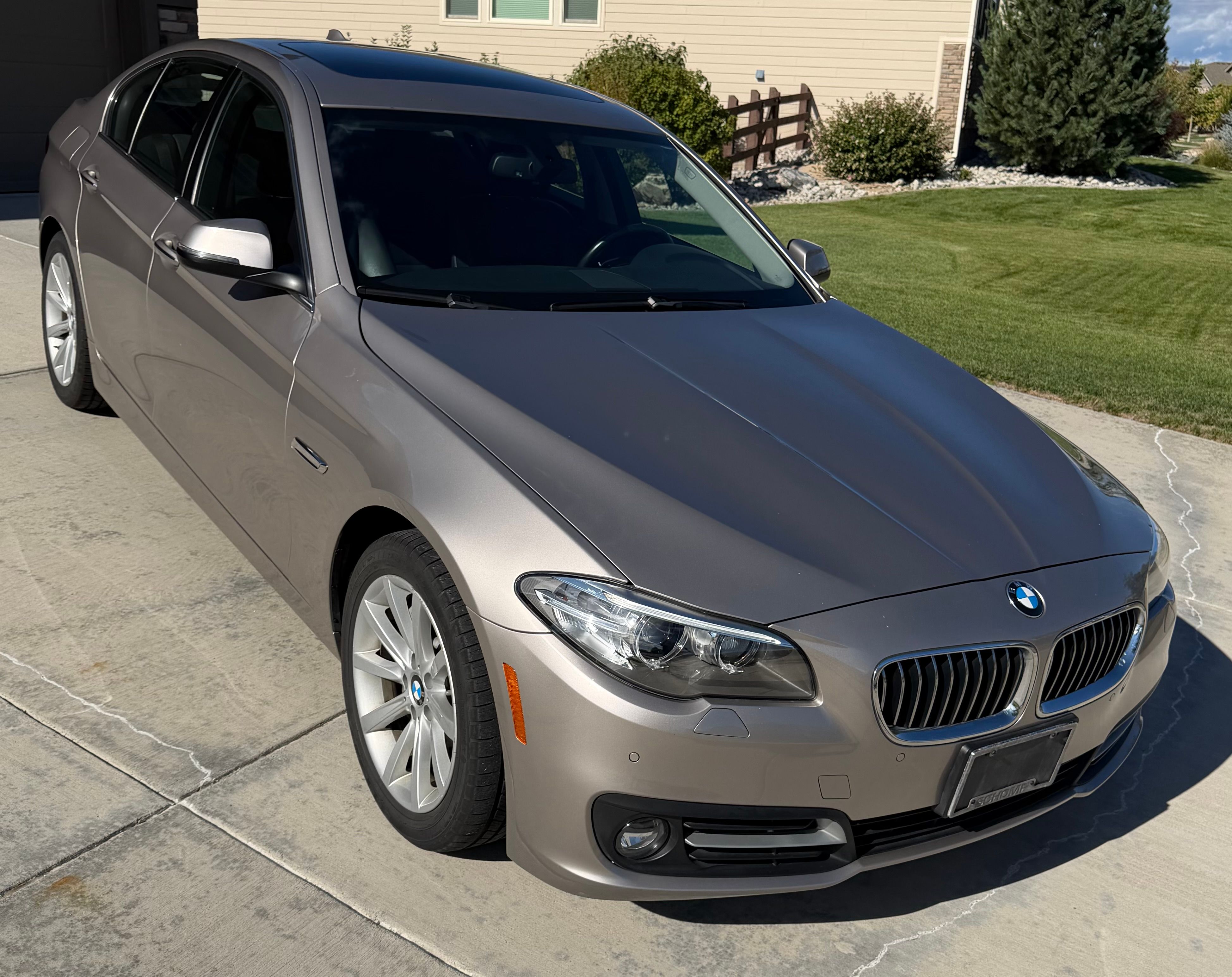 Used 2015 BMW 535i xDrive Sedan AWD/4WD image 2