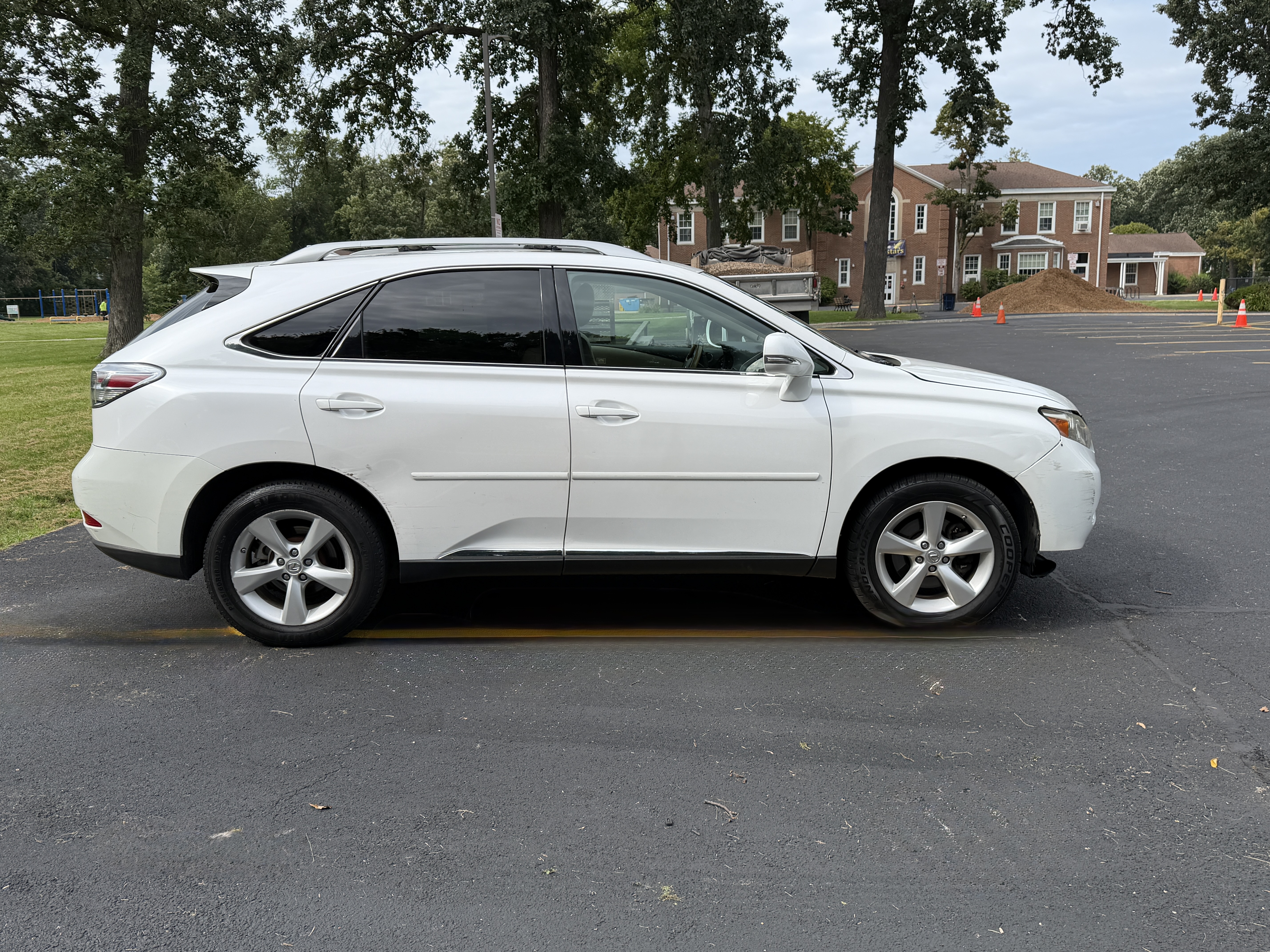 Used 2011 Lexus RX 350 AWD w/ Premium Pkg image 5