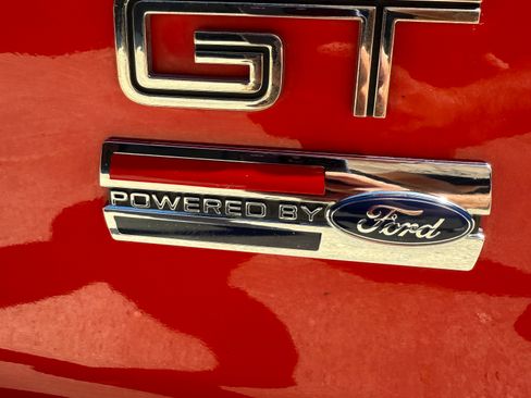 Used 2006 Ford Mustang GT Premium image 10