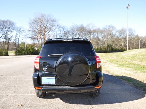 Used 2011 Toyota RAV4 Limited image 5