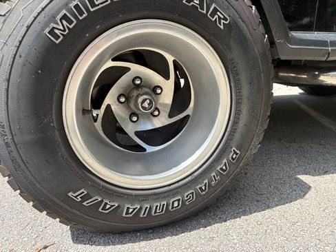 Used 1993 Jeep Wrangler S image 4