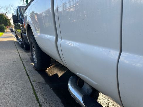 Used 2008 Ford F250 XLT image 8