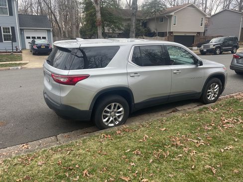Used 2019 Chevrolet Traverse LS image 5