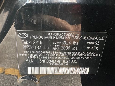 Used 2017 Hyundai Elantra SE FWD image 16