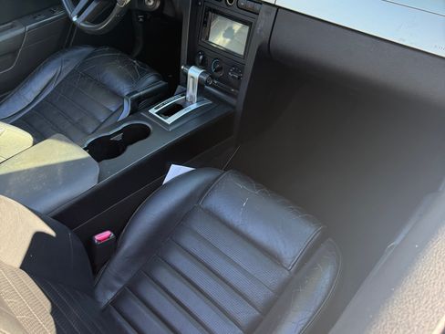 Used 2008 Ford Mustang GT RWD image 13