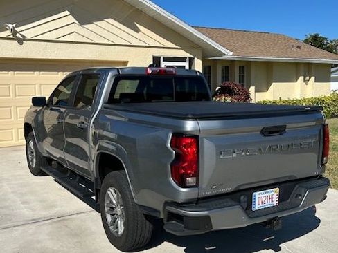 Used 2023 Chevrolet Colorado LT w/ LT Convenience Package II RWD image 4