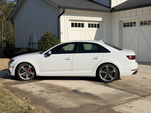 Used 2018 Audi S4 Premium Plus w/ Navigation Package image 9
