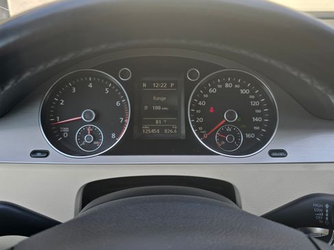 Used 2009 Volkswagen Passat Komfort image 10