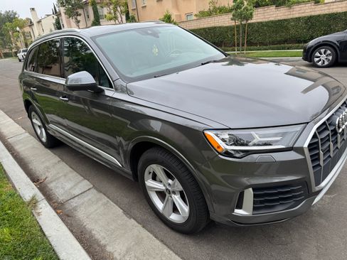 Used 2022 Audi Q7 2.0T Premium w/ Convenience Package image 2
