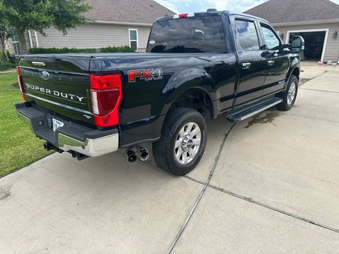 Used 2021 Ford F250 XLT w/ XLT Premium Package AWD/4WD image 11