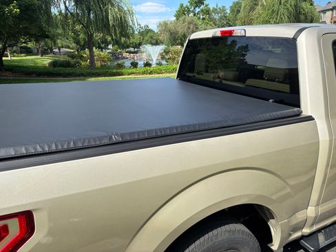 Used 2018 Ford F150 XLT w/ Equipment Group 302A Luxury RWD image 10