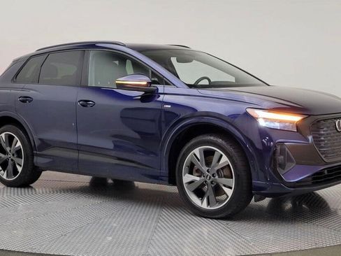 Used 2023 Audi Q4 e-tron Premium w/ Convenience Package image 19
