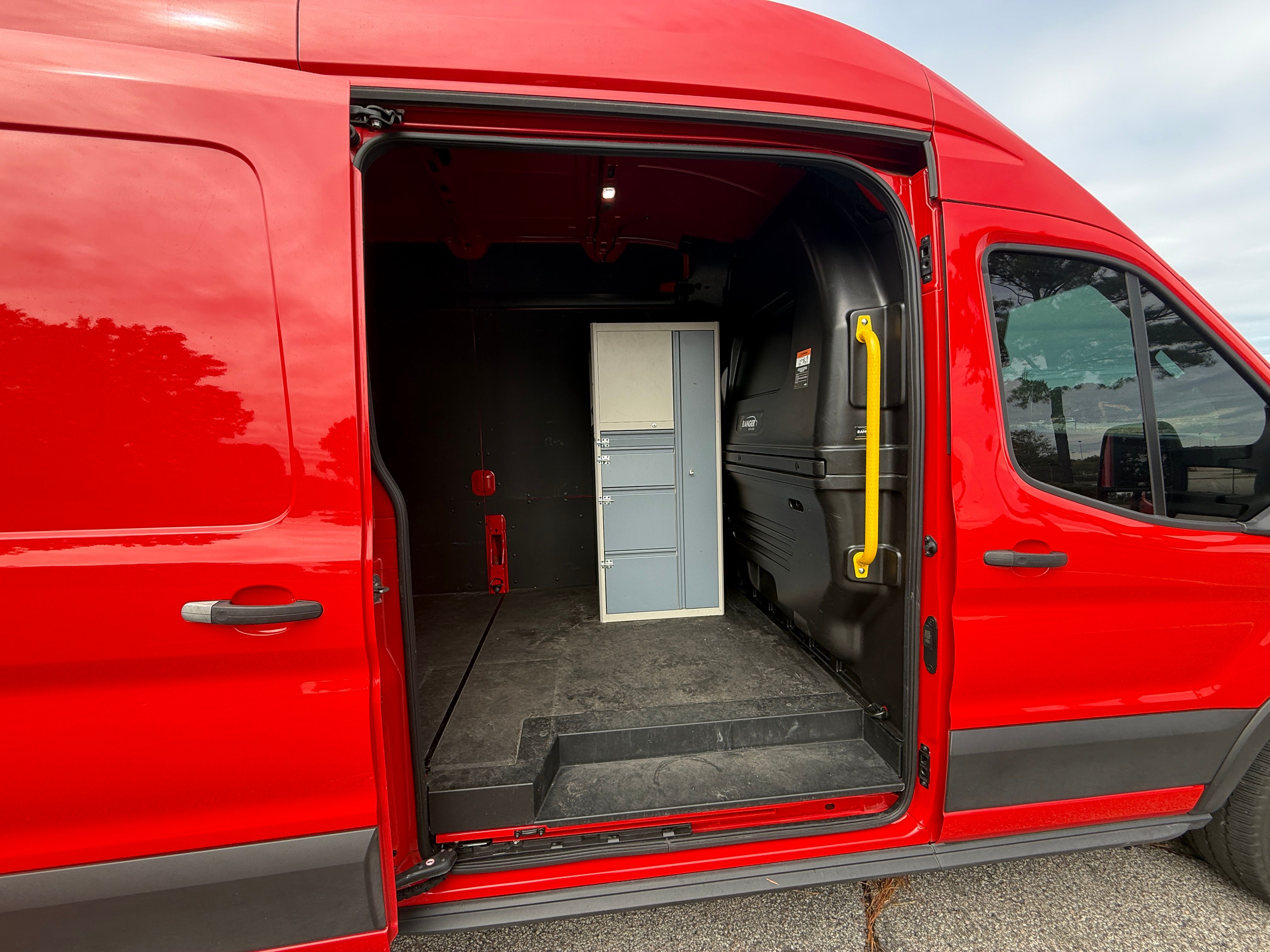 Used 2024 Ford Transit 250 148 High Roof Extended w/ Load Area Protection Package RWD image 20