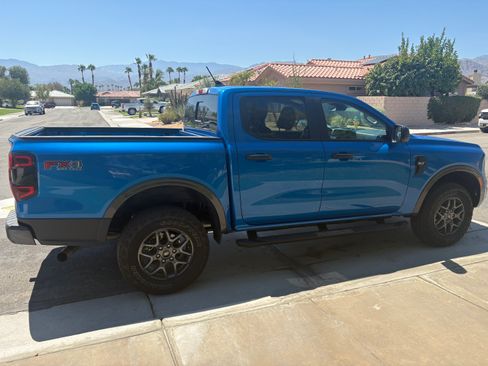 Used 2024 Ford Ranger XLT w/ FX4 Off-Road Package image 8