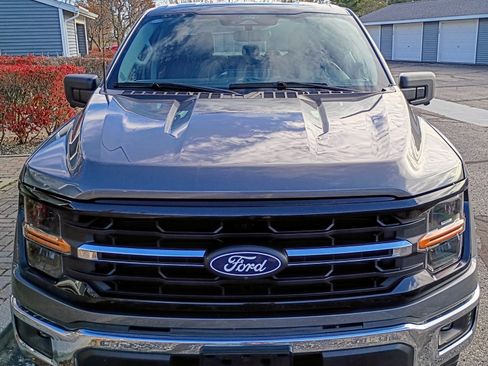 Used 2024 Ford F150 XLT image 4