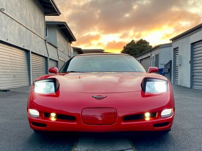 Used 2004 Chevrolet Corvette Coupe w/ Roof Package