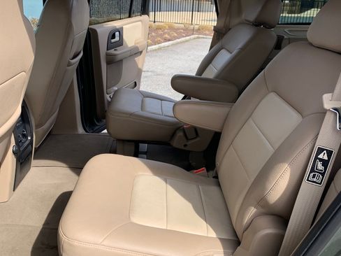 Used 2003 Ford Expedition Eddie Bauer image 10